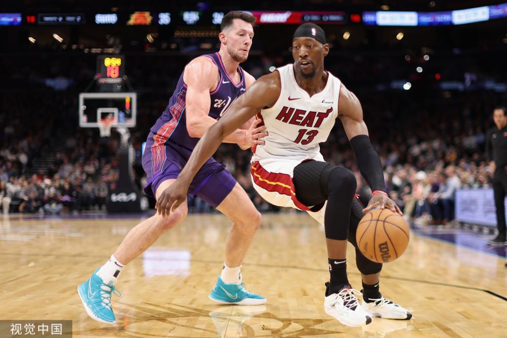 内维斯的故 内维斯的故